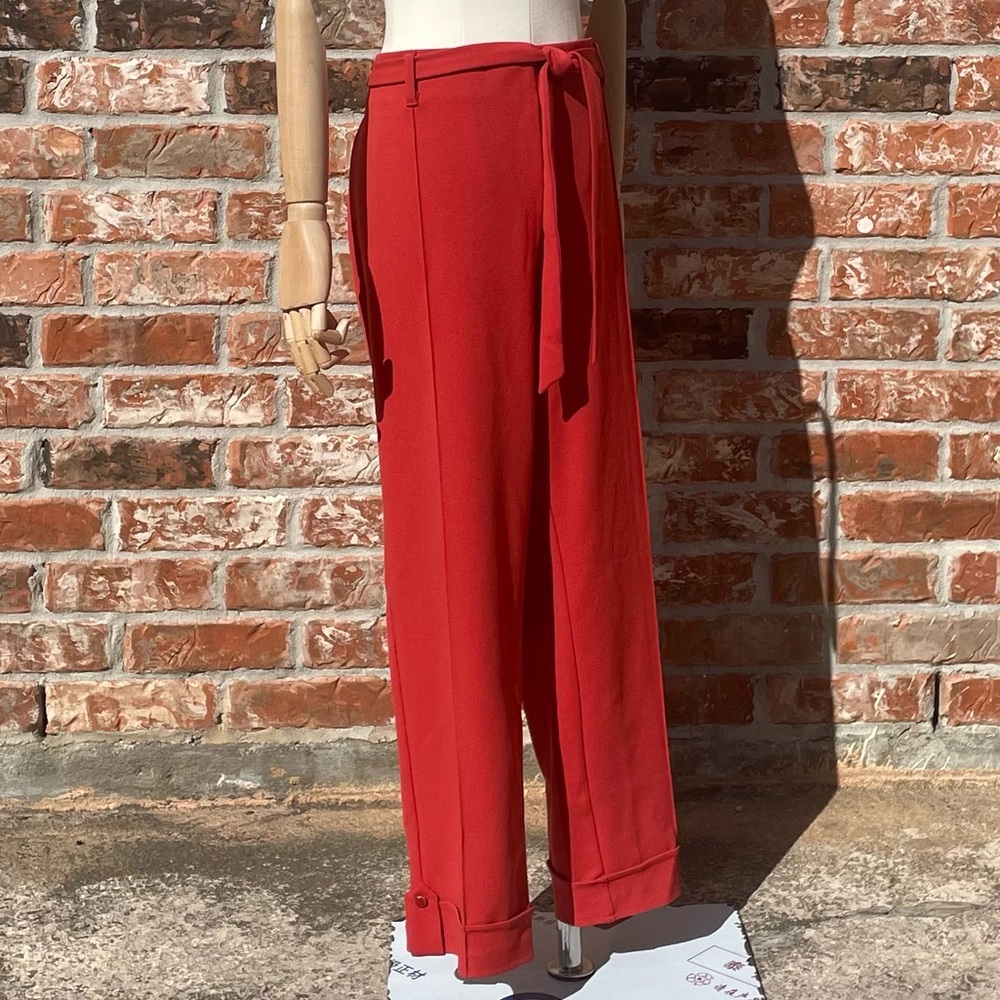 NYCC red pleated plus size dress pants / 16 / Excellent condition - Picture 4 of 13